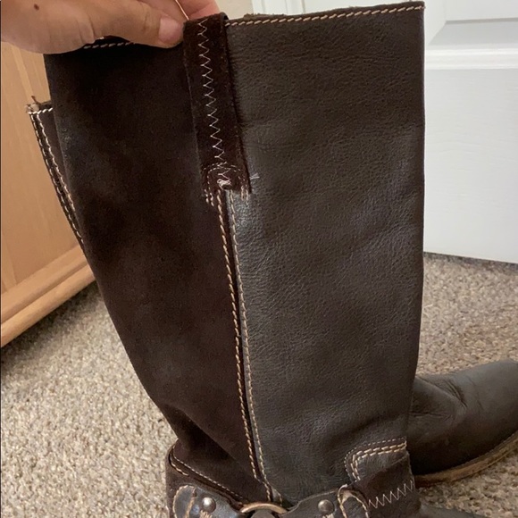 Dark Brown Leather Boots With Contrast Stitch - Picture 5 of 6